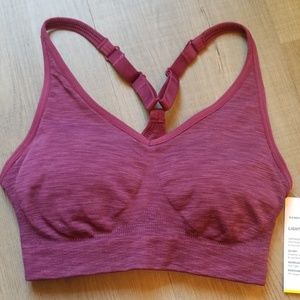BRAND NEW Old Navy Seamless Sports Bra